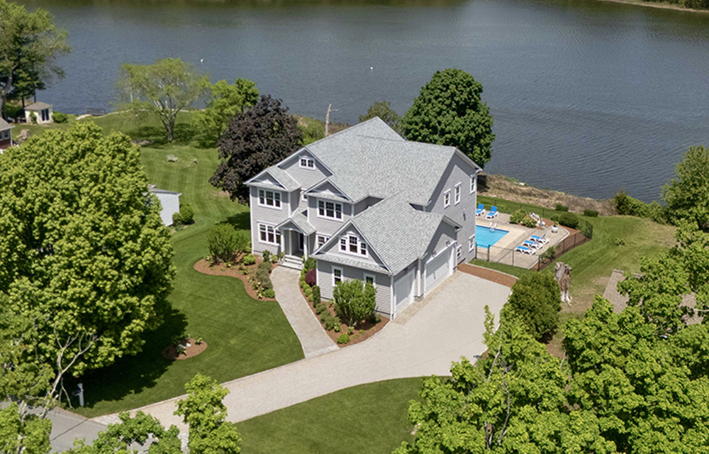 Doorley-Lucas of Mott & Chace Sotheby’s sells 1040 Buttonwoods Ave. for $2.7625 million